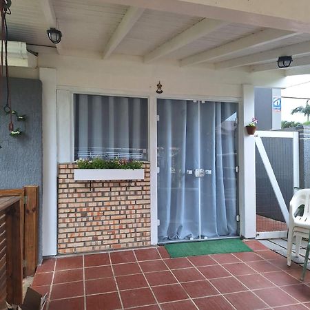 Casa Centro Garopaba 1 Suite C/ Sacada Luaran gambar