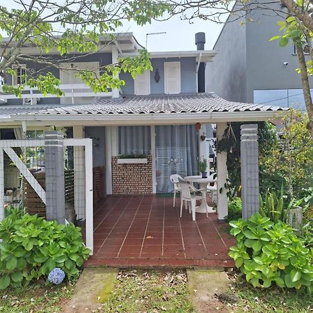 Casa Centro Garopaba 1 Suite C/ Sacada Luaran gambar