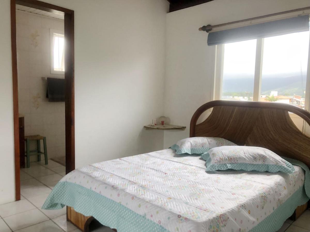 Casa Centro Garopaba 1 Suite C/ Sacada Luaran gambar