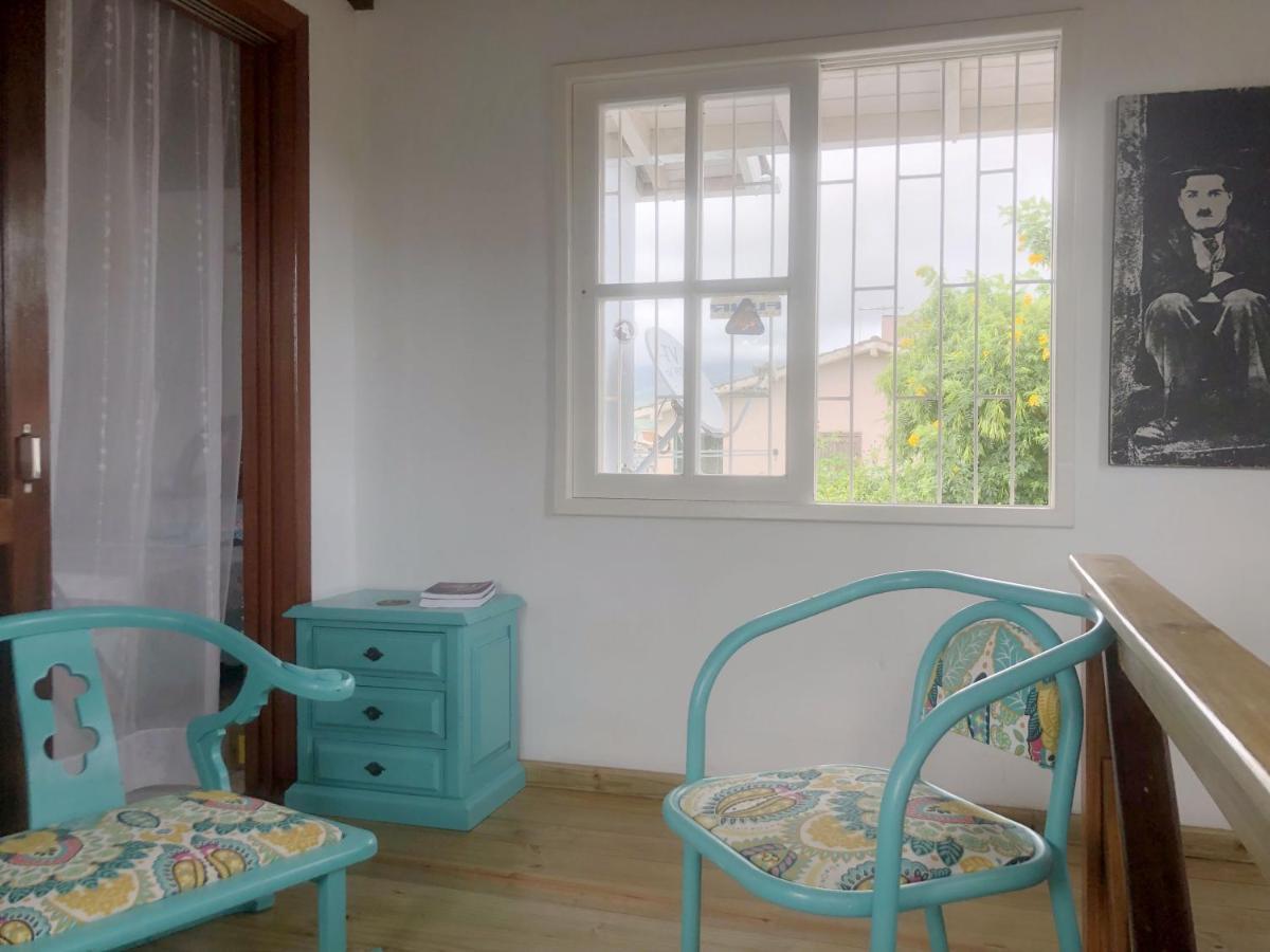 Casa Centro Garopaba 1 Suite C/ Sacada Luaran gambar
